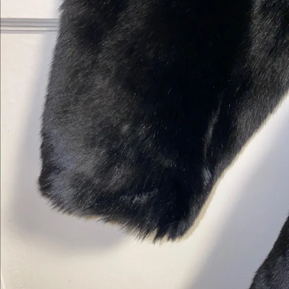 H&M Size 4 Black Teddy Jacket Luxurious Fluffy Faux Fur - Picture 11 of 16